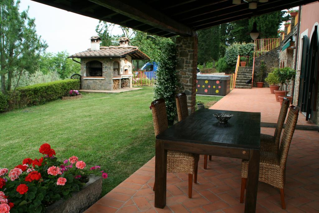 Podere Gianpaolo Pescia Exterior photo